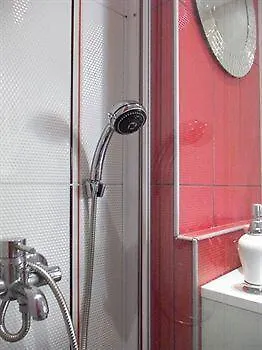 Elma Suites מלון